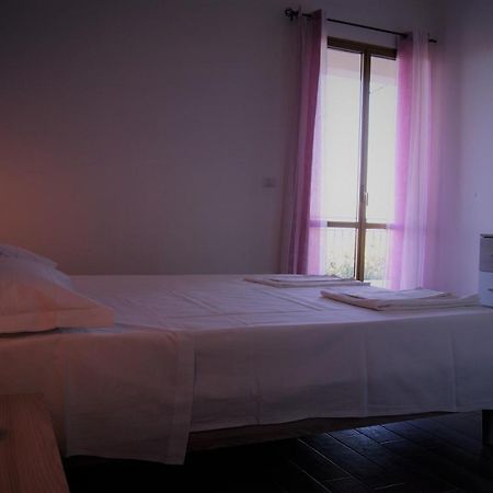 B&B Apollonia Roseto Capo Spulico Eksteriør bilde