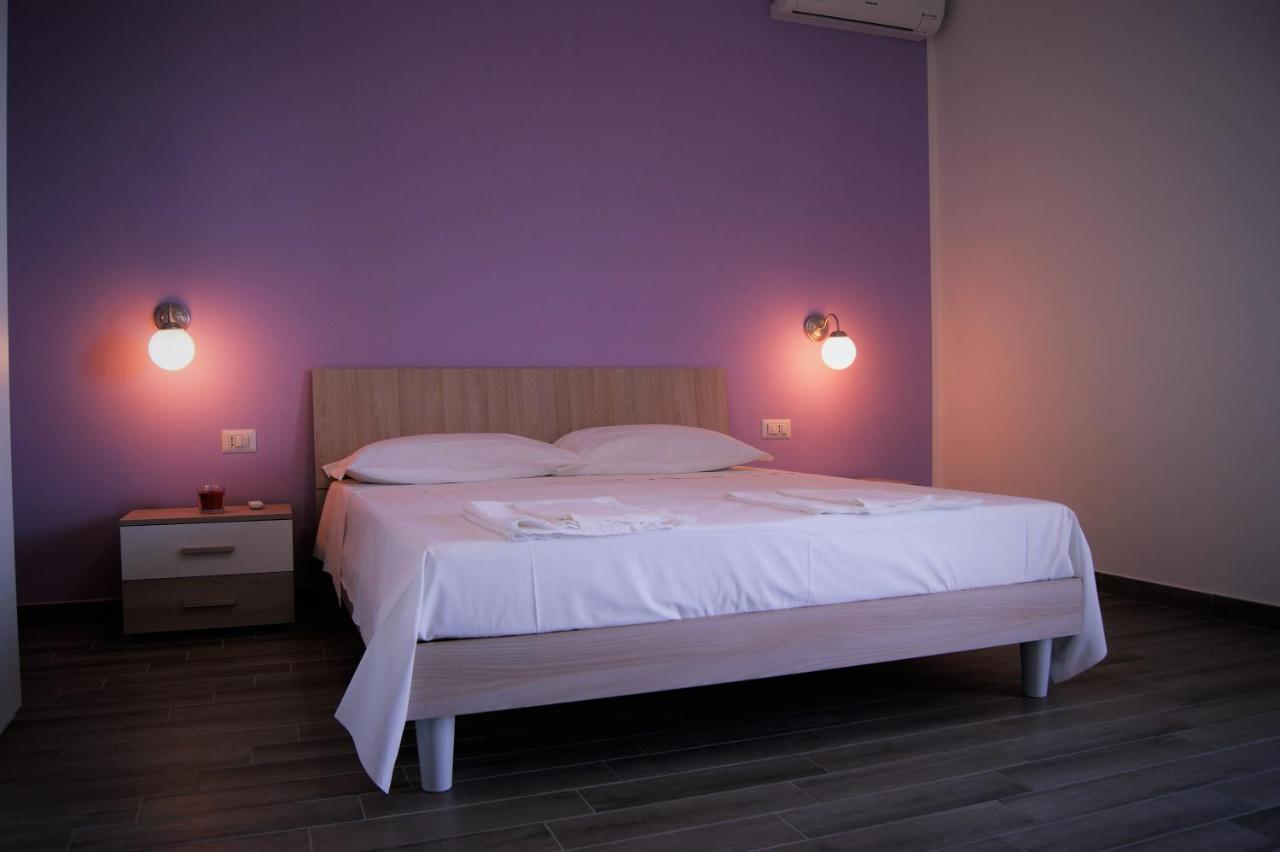 B&B Apollonia Roseto Capo Spulico Eksteriør bilde